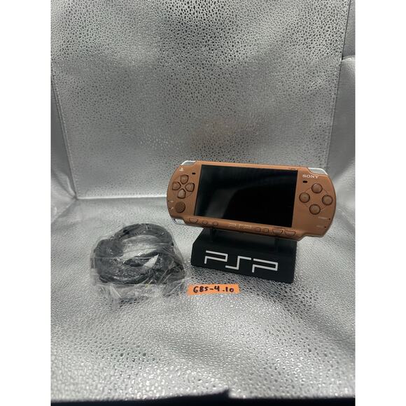 Bronze psp 2000 w/charger & new battery - Picture 1 of 7